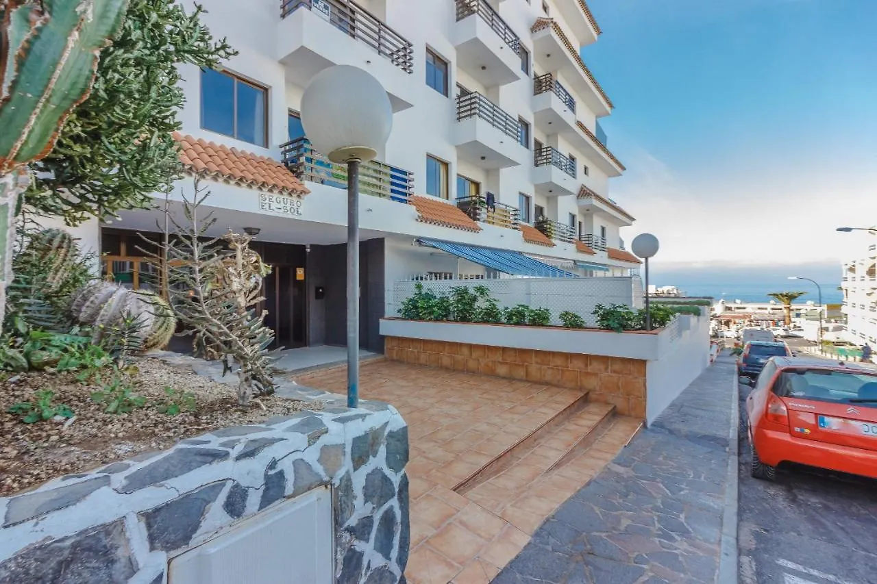 Seguro Spacious Apartment With Roomy Terrace Puerto de Santiago   Puerto de Santiago (Tenerife)