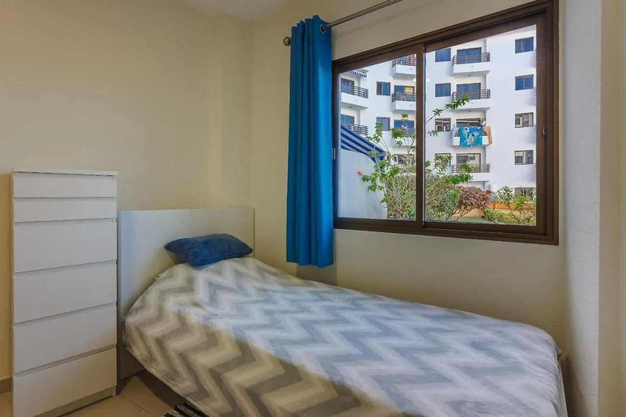Seguro Spacious Apartment With Roomy Terrace Puerto de Santiago